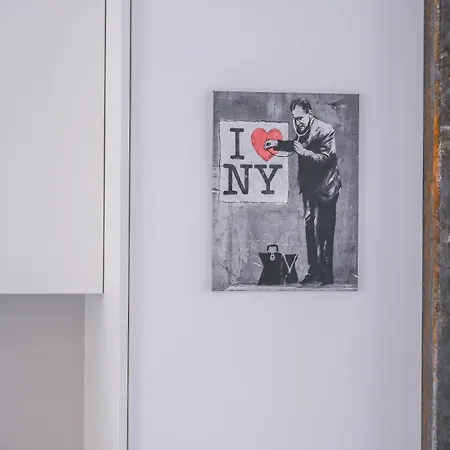 Neudorf Residences アパート