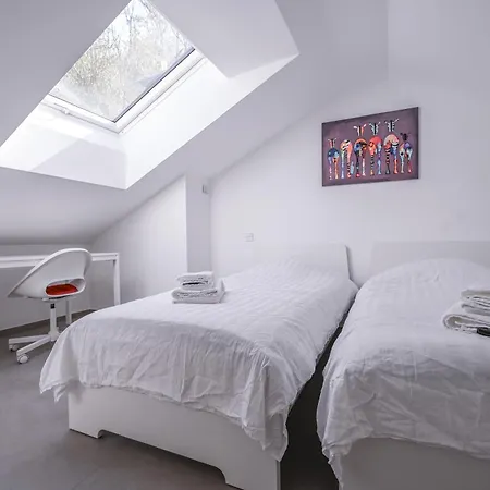 Neudorf Residences Apartamento *